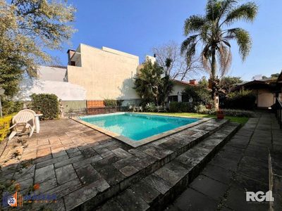 Casa, 3 quartos, 240 m² - Foto 2