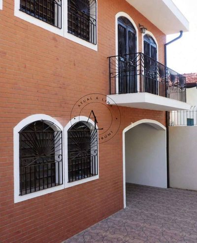Casa, 4 quartos, 181 m² - Foto 1
