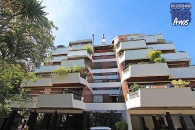 Apartamento, 4 quartos, 223 m² - Foto 1