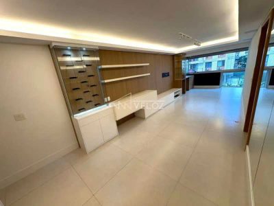 Apartamento, 3 quartos, 129 m² - Foto 2