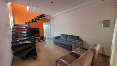 Casa, 3 quartos, 245 m² - Foto 3