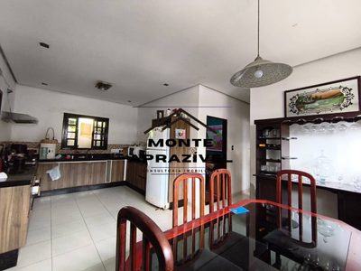 Chácara, 3 quartos, 994 m² - Foto 2