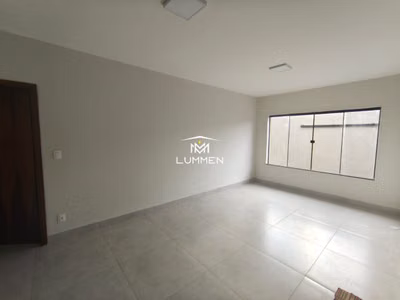 Casa, 4 quartos, 257 m² - Foto 1
