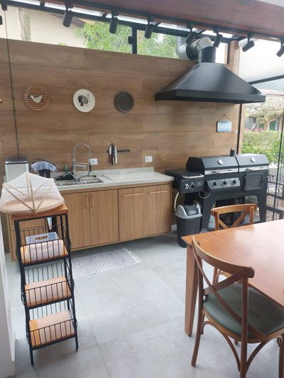 Casa, 4 quartos, 206 m² - Foto 2