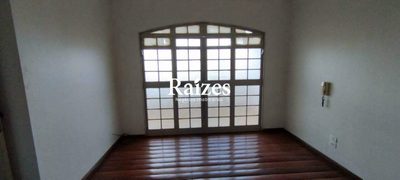 Casa, 3 quartos, 500 m² - Foto 2