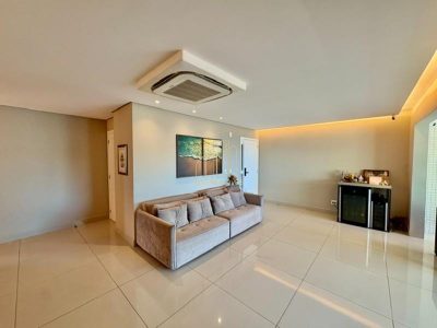Apartamento, 3 quartos, 156 m² - Foto 2