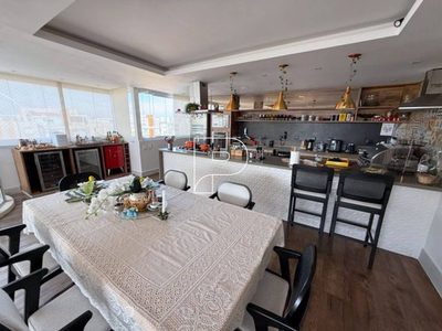 Cobertura, 3 quartos, 246 m² - Foto 4