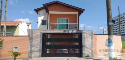 Casa, 3 quartos, 256 m² - Foto 1