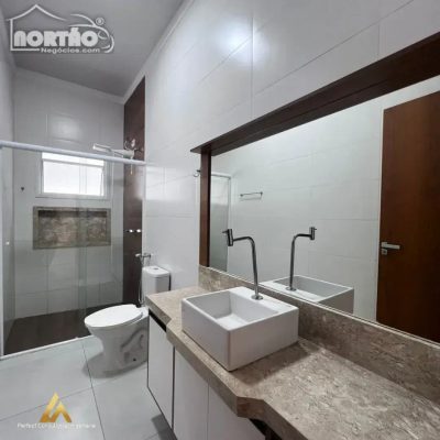 Casa, 4 quartos, 250 m² - Foto 5