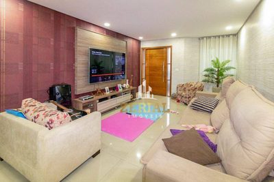Sobrado, 3 quartos, 250 m² - Foto 1