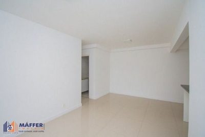 Apartamento, 3 quartos, 75 m² - Foto 2