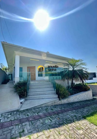 Casa, 4 quartos, 292332 m² - Foto 1