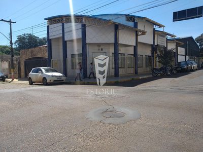 Casa, 3 quartos, 400 m² - Foto 1