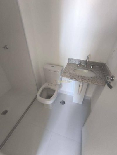 Apartamento, 1 quarto, 33 m² - Foto 2