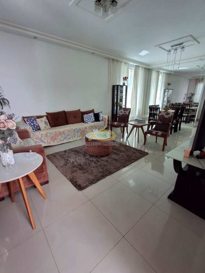 Casa, 4 quartos, 205 m² - Foto 2
