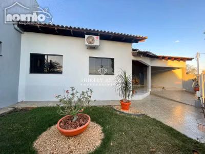Casa, 4 quartos, 294 m² - Foto 1