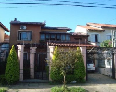 Casa, 3 quartos, 210 m² - Foto 2