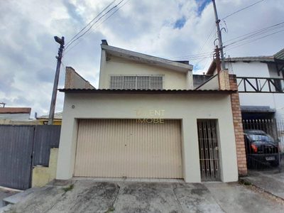 Sobrado, 3 quartos, 216 m² - Foto 2
