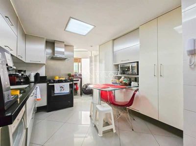 Apartamento, 4 quartos, 160 m² - Foto 1