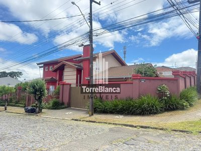 Casa, 2 quartos, 235 m² - Foto 1