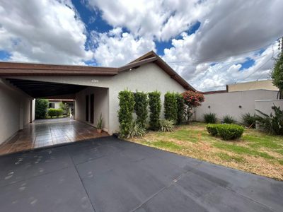 Casa, 3 quartos, 186 m² - Foto 1