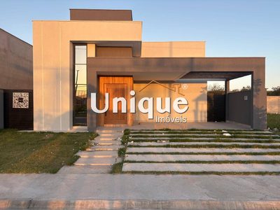 Casa, 3 quartos, 252 m² - Foto 1