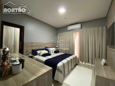 Casa, 4 quartos, 220 m² - Foto 4