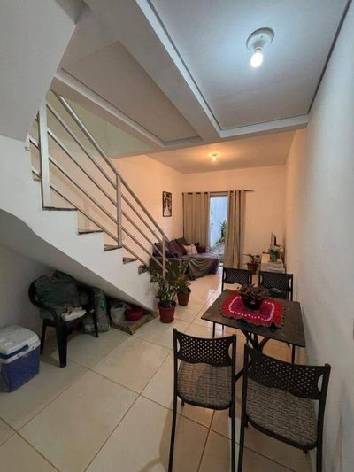Casa, 2 quartos, 66 m² - Foto 1