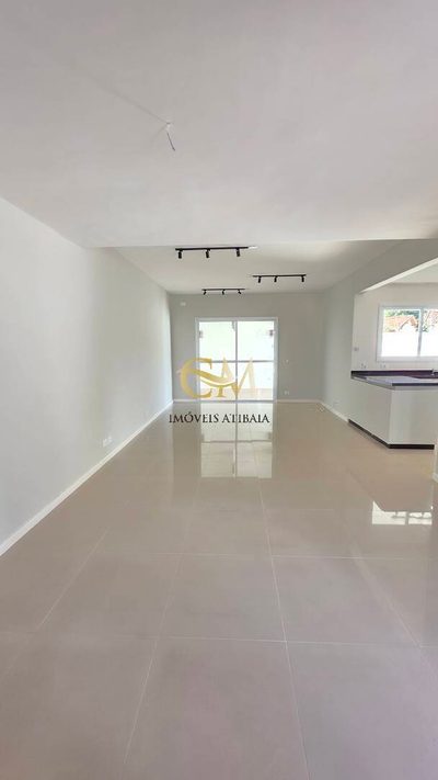 Casa, 3 quartos, 213 m² - Foto 3