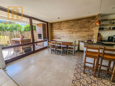 Casa, 4 quartos, 232 m² - Foto 2