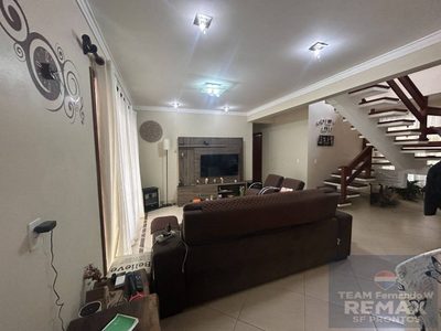 Casa, 3 quartos, 226 m² - Foto 5