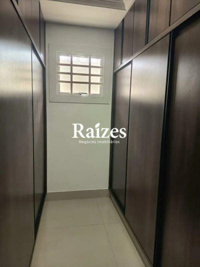 Casa, 3 quartos, 240 m² - Foto 4