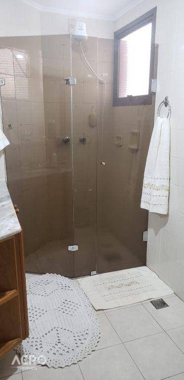 Apartamento, 3 quartos, 140 m² - Foto 3
