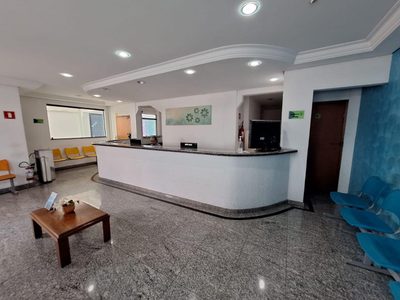 Prédio Inteiro - Foto 1