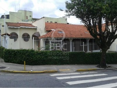 Casa, 3 quartos, 275 m² - Foto 1