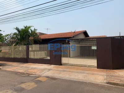 Casa, 4 quartos, 300 m² - Foto 1