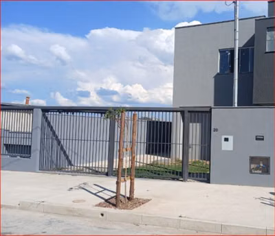 Casa, 3 quartos, 80 m² - Foto 1