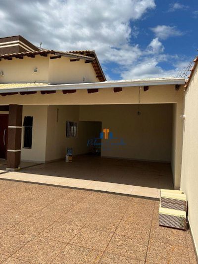 Casa, 2 quartos, 252 m² - Foto 2
