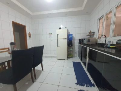 Casa, 4 quartos, 132 m² - Foto 2