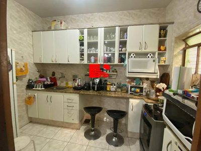 Casa, 3 quartos, 245 m² - Foto 2