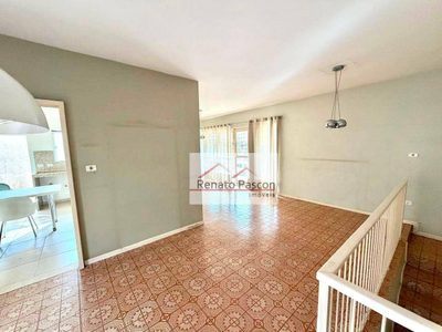 Casa, 3 quartos, 222 m² - Foto 1