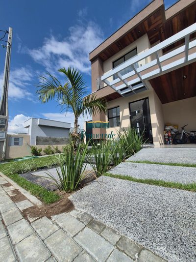 Sobrado, 3 quartos, 205 m² - Foto 1