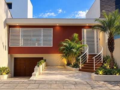 Casa, 4 quartos, 350 m² - Foto 1