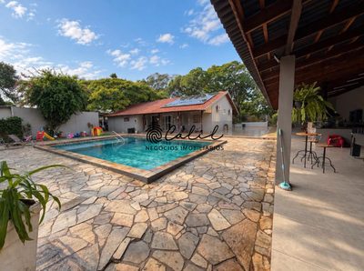 Chácara, 3 quartos, 3000 m² - Foto 1