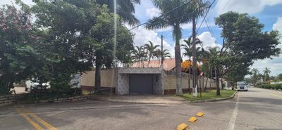 Casa, 3 quartos, 169 m² - Foto 1