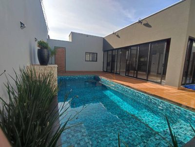 Casa, 3 quartos, 199 m² - Foto 1