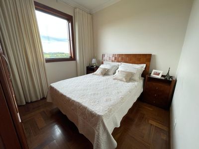 Casa, 5 quartos, 308 m² - Foto 3