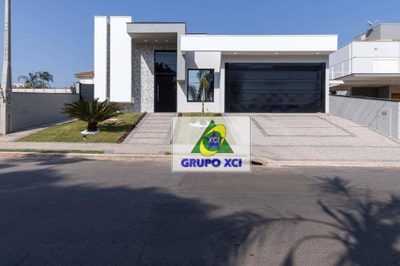 Casa, 3 quartos, 235 m² - Foto 2