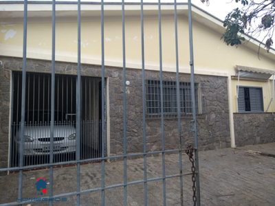 Casa, 3 quartos, 250 m² - Foto 1