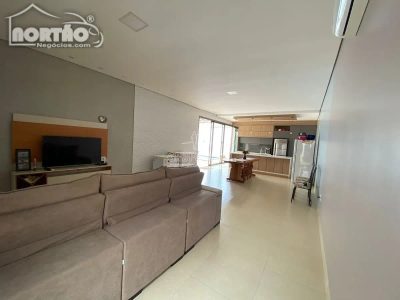 Casa, 2 quartos, 360 m² - Foto 2